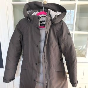 Women’s The North Face long winter jacket